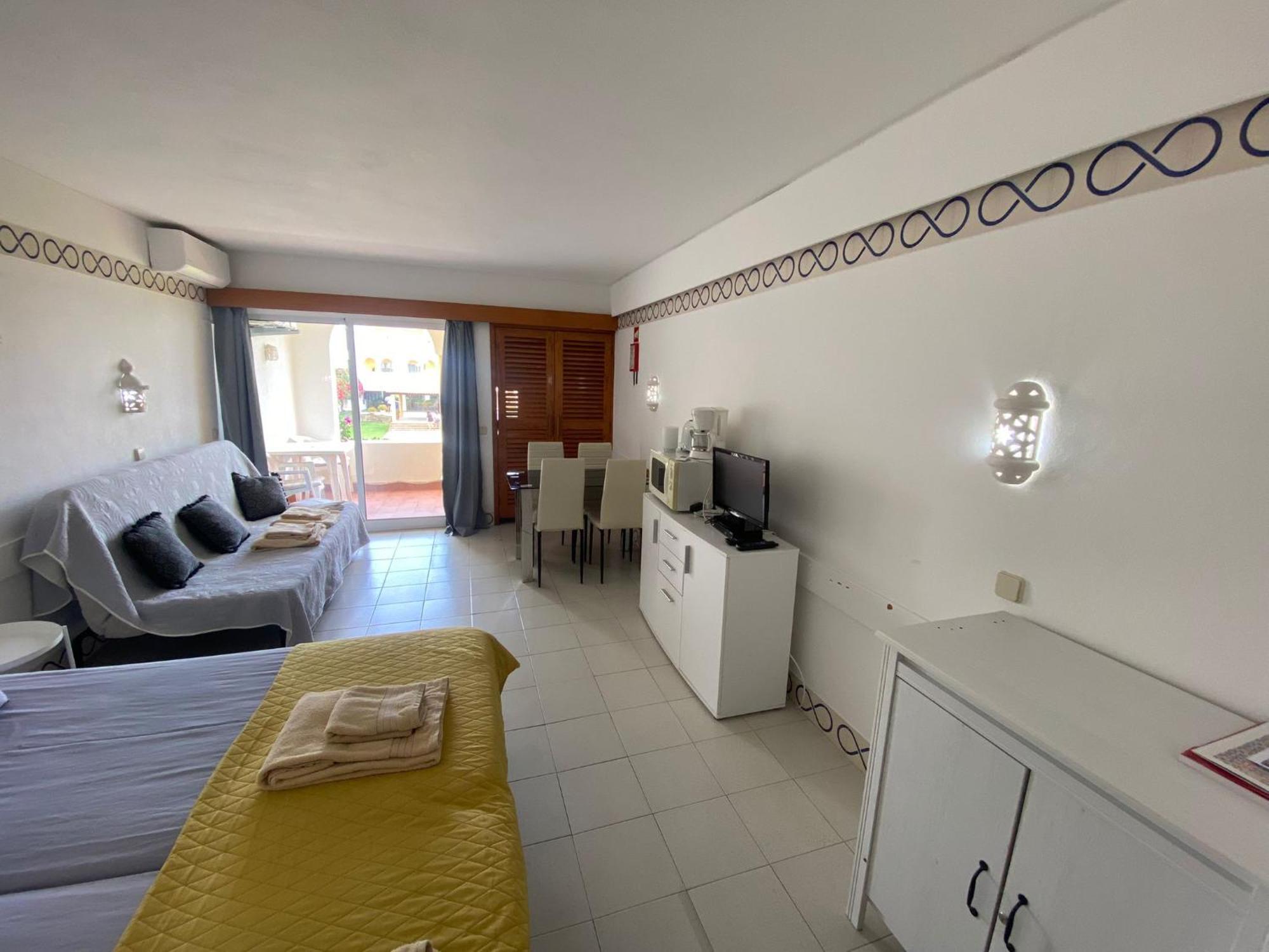 Estudio Golden Club Apartment *